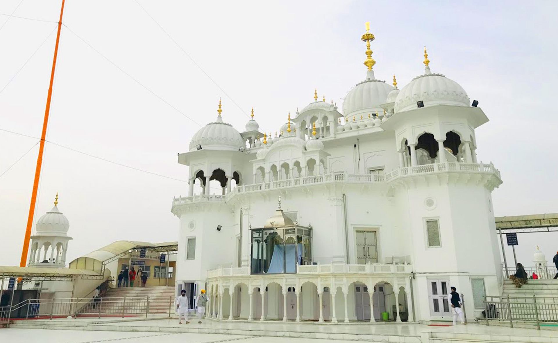 Dehradun & ponta sahib & dak pathar tour